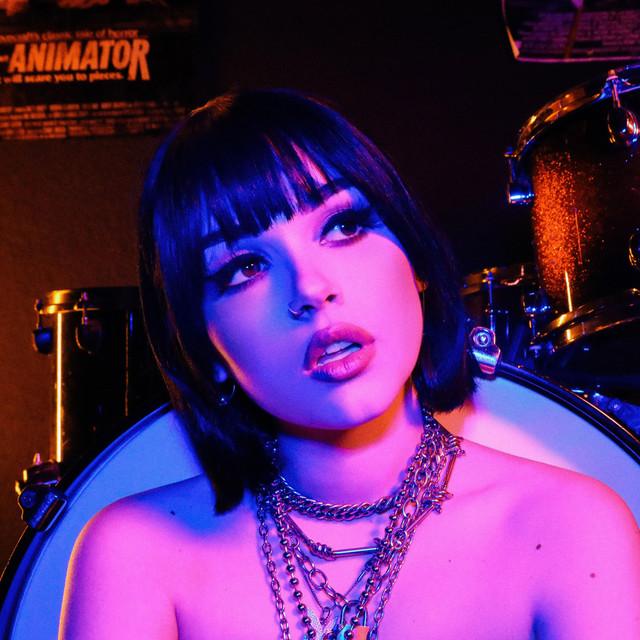 Pressbild för Maggie Lindemann