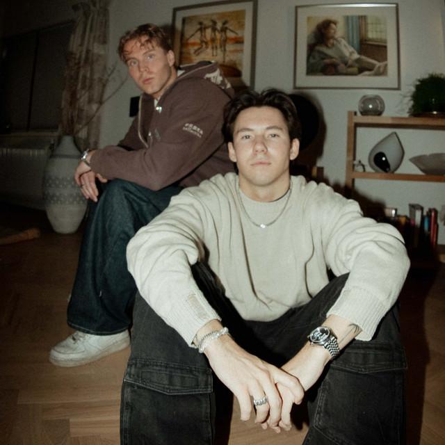 Pressbild för Søte og Rare Gutter