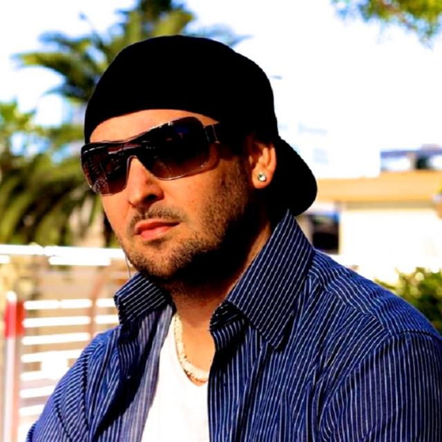 Pressbild för Justin Wellington