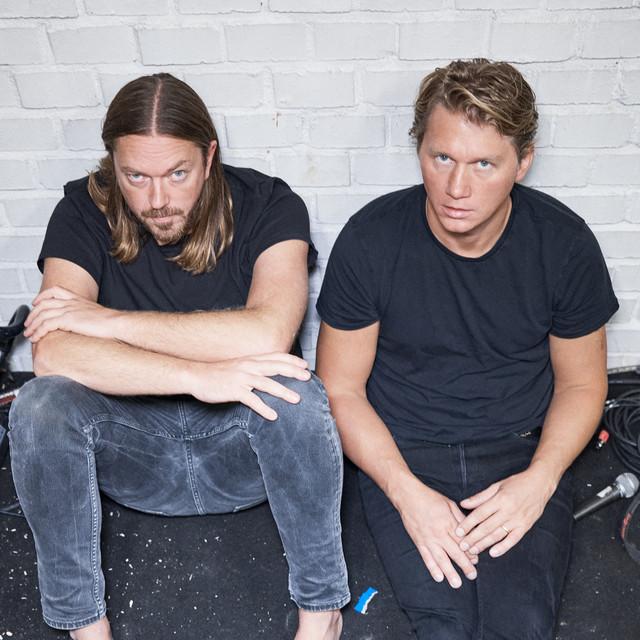 Pressbild för Johnossi