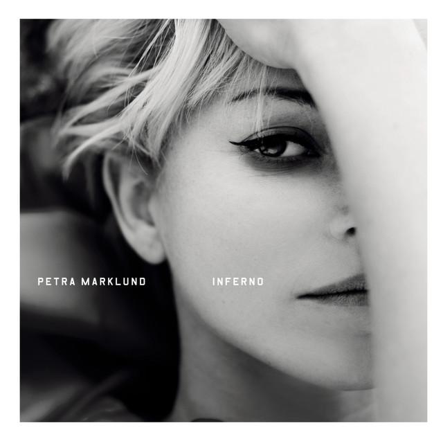 Händerna mot himlen – Petra Marklund